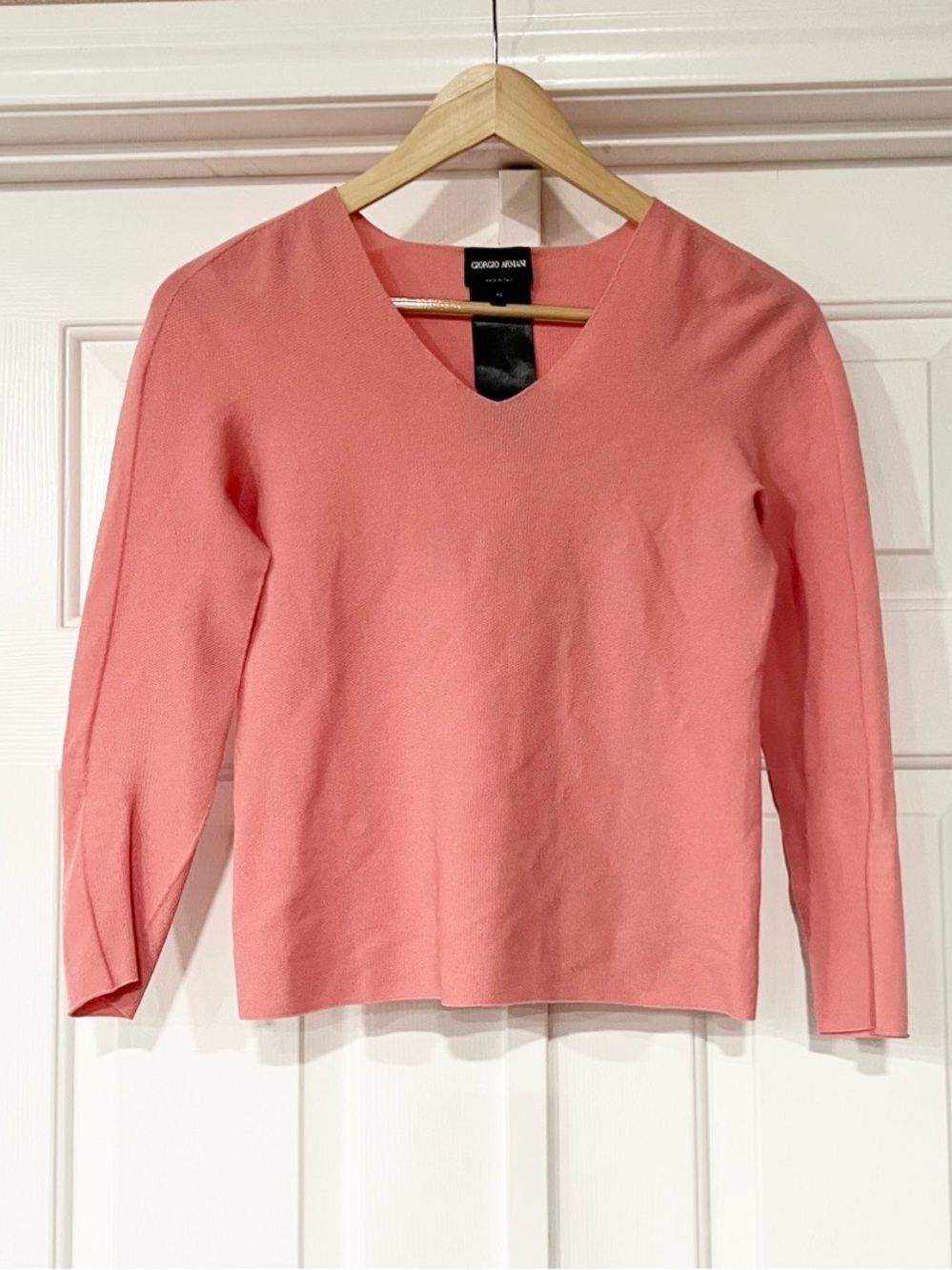 Giorgio Armani | Knit V-Neck Long Sleeve Minimalist Lightweight Top